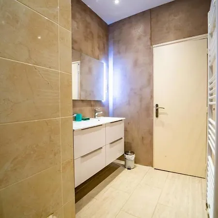 #cq - T2 - Les Antiquaires * Grenoble