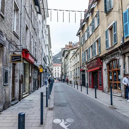 Appartement #cq - T2 - Les Antiquaires *